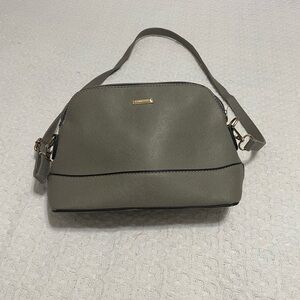 Elim & Paul  Crossbody Bag~ Fashionable